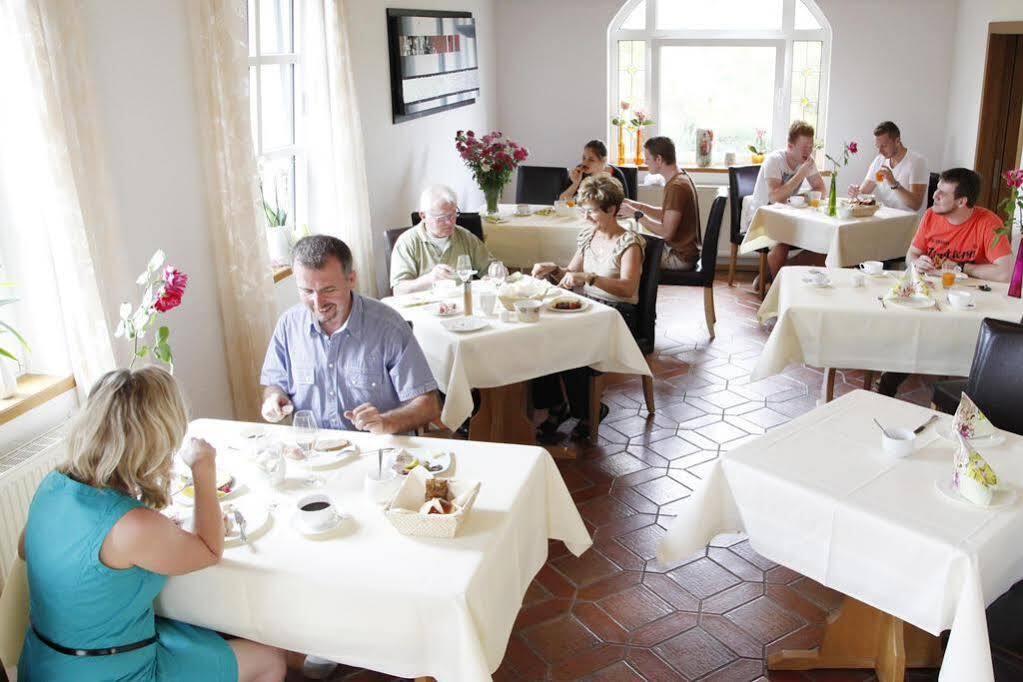 Landhotel Sonnenhof Siebeldingen Экстерьер фото